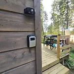 Peaceful Seaside In Voera, Finland With Private Sandy & Wood-fired Sauna 別荘