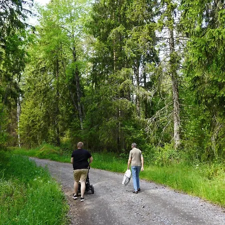 Seaside With Private & Wood-fired Sauna In Voera, Finland بيت للعطل