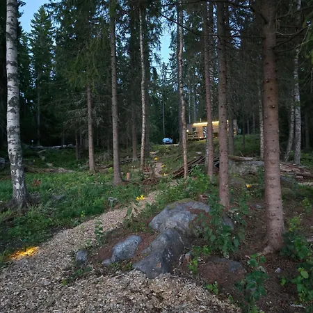 Med Strandbastu Oravais