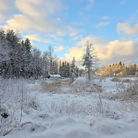 Seaside With Private & Wood-fired Sauna In Voera, Finland بيت للعطل *