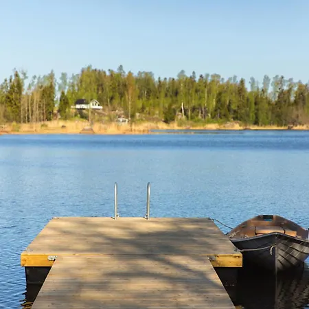 בית נופש Peaceful Seaside In Voera, Finland With Private Sandy & Wood-fired Sauna