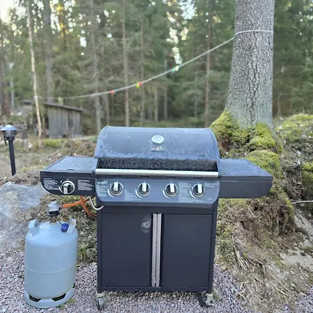 Seaside With Private & Wood-fired Sauna In Voera, Finland Oravais