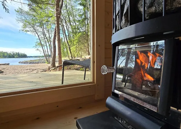 Med Strandbastu * Oravais