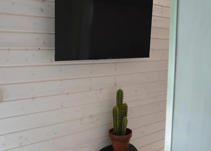 Med Strandbastu Ferienhaus Oravais