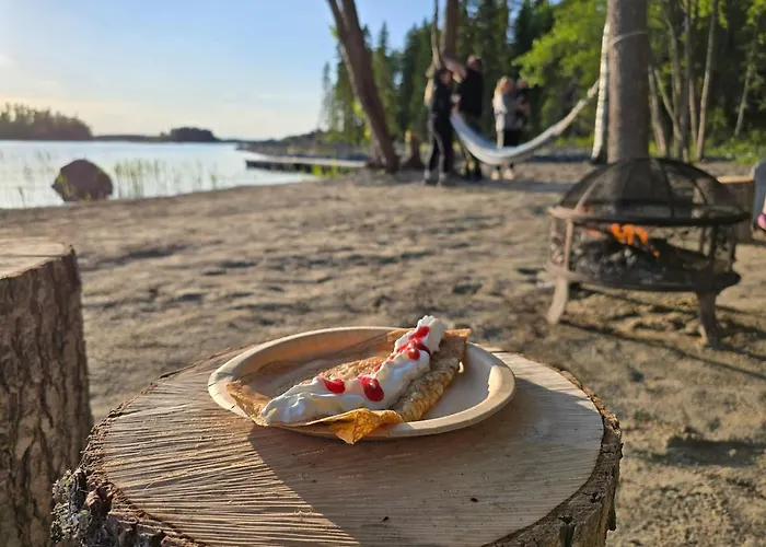 Med Strandbastu Oravais