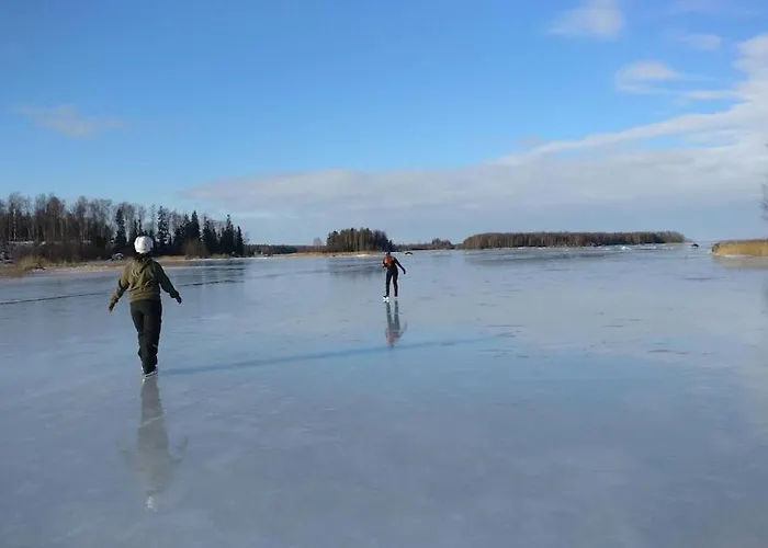 Med Strandbastu Ferienhaus *