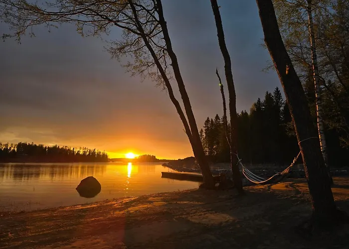 Med Strandbastu * Oravais