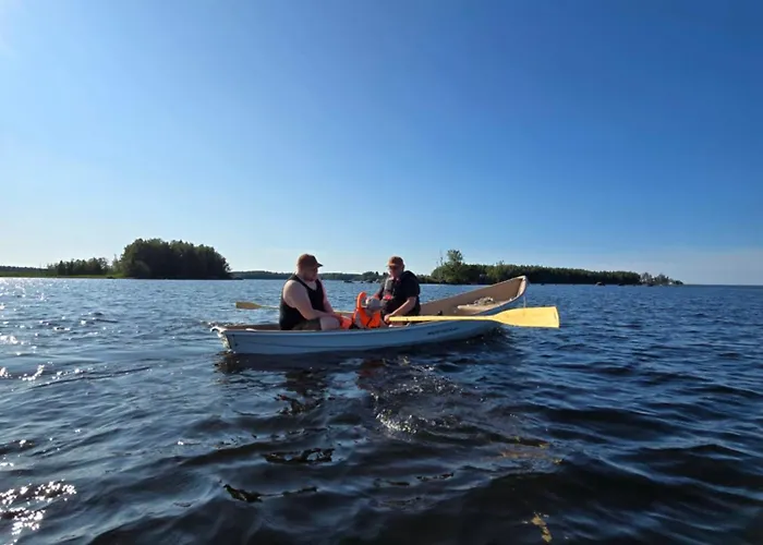 Med Strandbastu Oravais